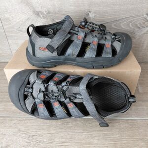 Keen Sandals Big Kids Size 5 Gray Newport H2 Washable Outdoor Hiking Beach Shoes